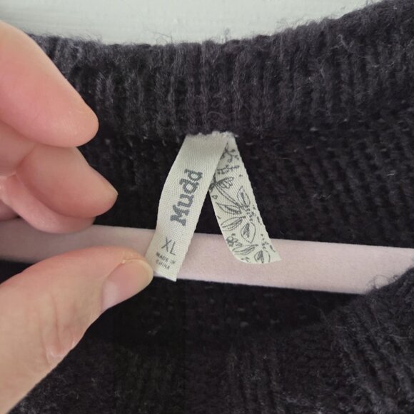 Mudd Cropped Black Fluffy Sweater - Picture 3 of 4